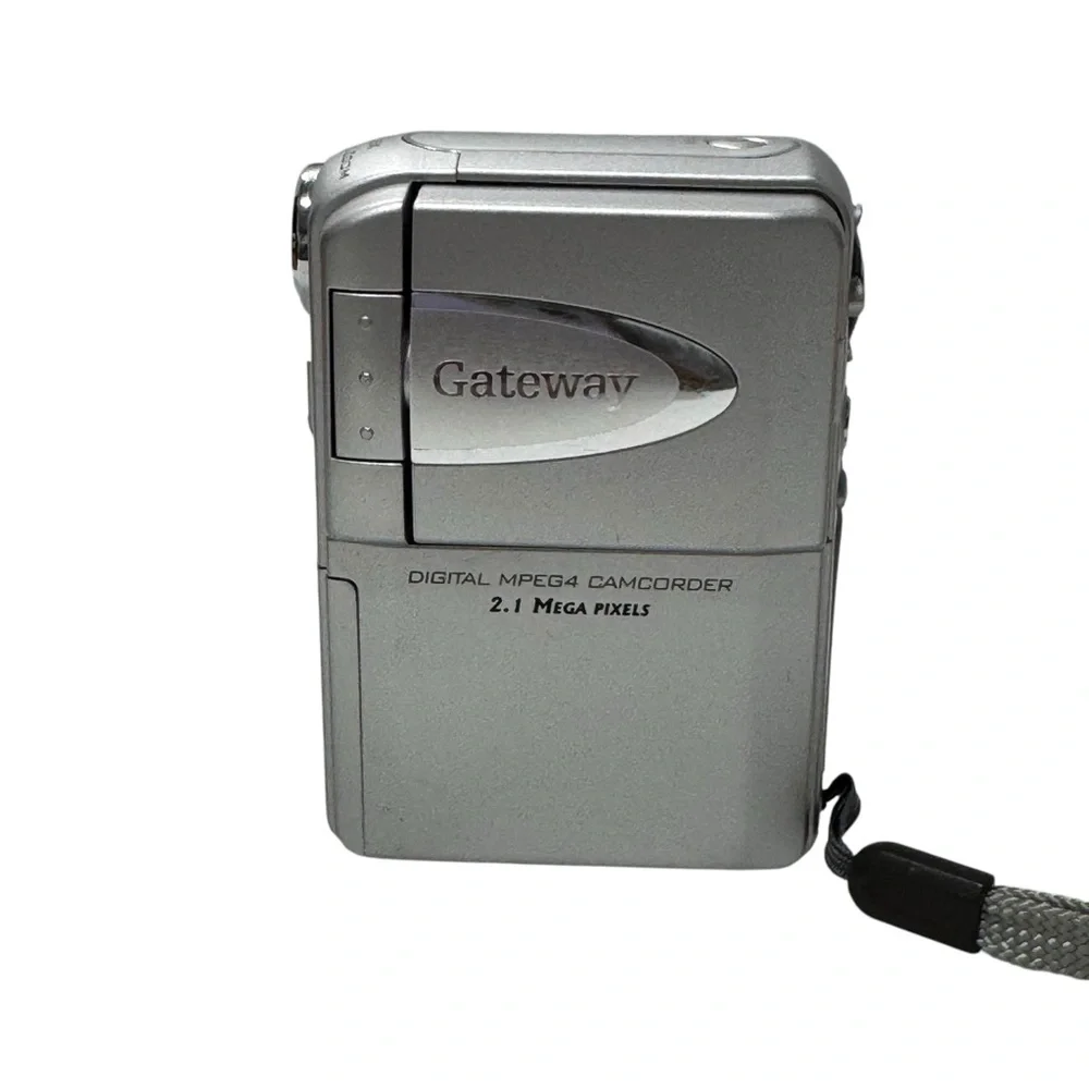 Gateway DV-S20 Digital Mpeg4 Camcorder 2.1 Mega Pixels
